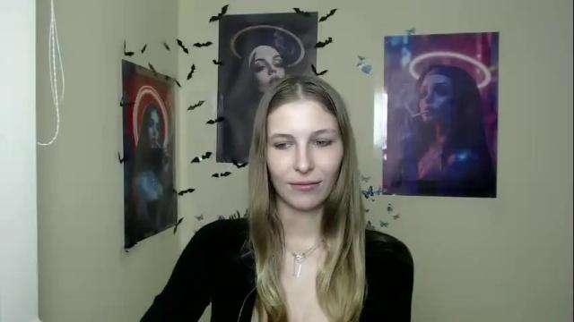 Image 10 of stranger_giirl Stream on Chaturbate on 14 days ago