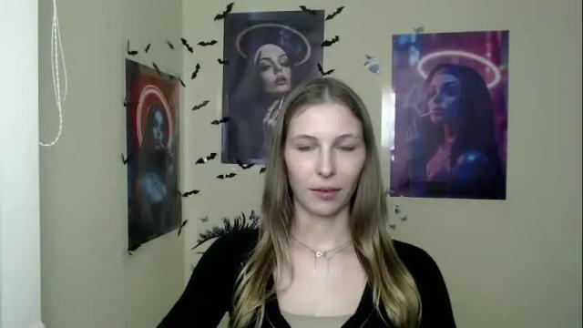 Image 2 of stranger_giirl Stream on Chaturbate on 14 days ago