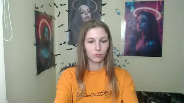 Image 2 of stranger_giirl Stream on Chaturbate on 1 month ago