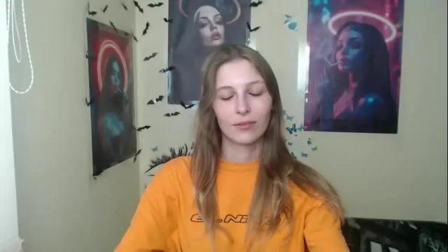 Image 6 of stranger_giirl Stream on Chaturbate on 1 month ago