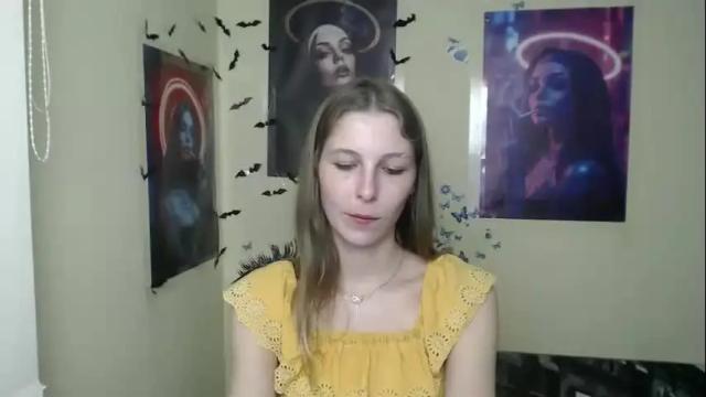 Image 2 of stranger_giirl Stream on Chaturbate on 1 month ago