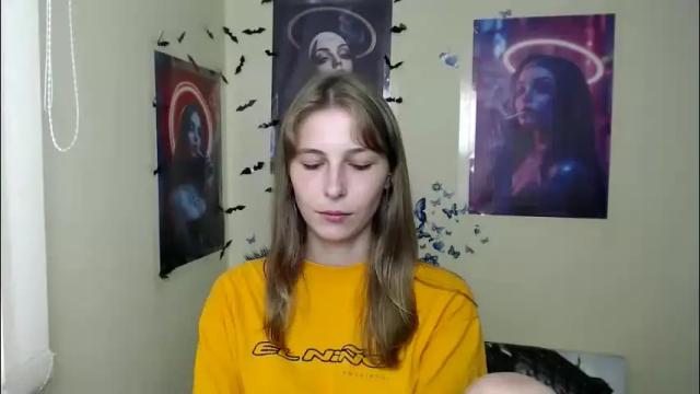 Image 7 of stranger_giirl Stream on Chaturbate on 12 days ago