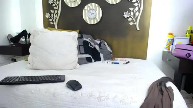 Image 11 of stranger_val Stream on Chaturbate on 16 months ago