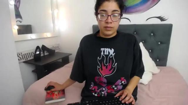Image 10 of stranger_val Stream on Chaturbate on 15 months ago