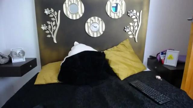 Image 6 of stranger_val Stream on Chaturbate on 15 months ago