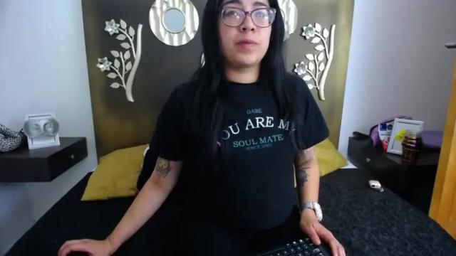Image 7 of stranger_val Stream on Chaturbate on 15 months ago