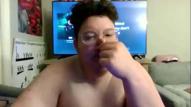 Image 8 of strap_king Stream on Chaturbate on 1 month ago