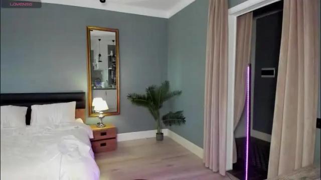 Image 6 of straw_juice Stream on Chaturbate on 2 months ago