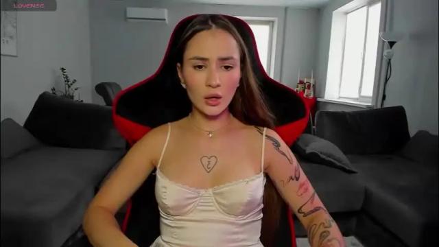 Thumbnail 2, straw_juice's Stream at Chaturbate, 2 months ago