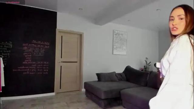 Thumbnail 2, straw_juice's Stream at Chaturbate, 1 month ago