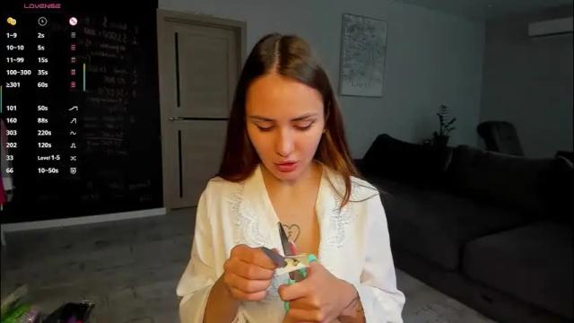 Image 8 of straw_juice Stream on Chaturbate on 1 month ago