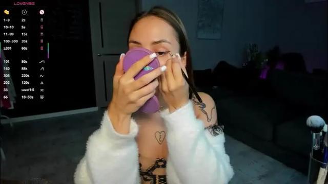 Thumbnail 2, straw_juice's Stream at Chaturbate, 1 month ago