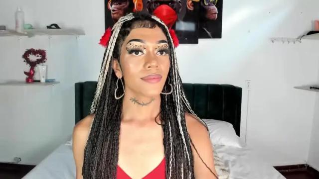 Image 12 of strawberry_cambell Stream on Chaturbate on 14 months ago