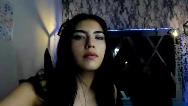 Image 4 of strawberry_creamy_ Stream on Chaturbate on 12 months ago