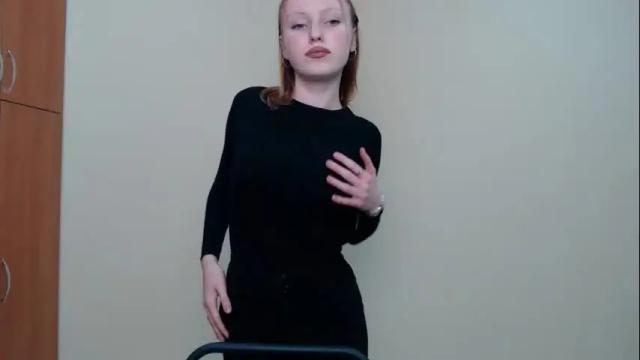 Image 10 of strawberry_ry Stream on Chaturbate on 19 months ago