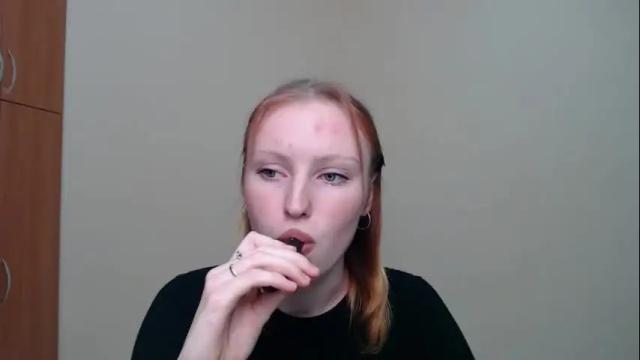Image 4 of strawberry_ry Stream on Chaturbate on 19 months ago