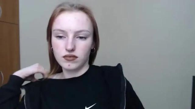 Image 12 of strawberry_ry Stream on Chaturbate on 19 months ago