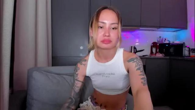 Thumbnail 3, strawberrypie99's Stream at Chaturbate, 1 month ago