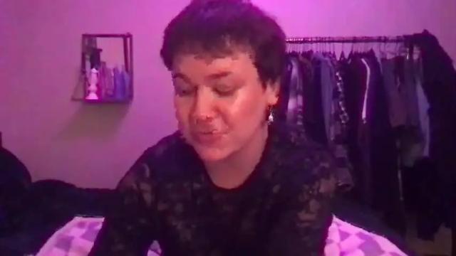 Image 10 of strawberrypuppy_xo Stream on Chaturbate on 15 months ago