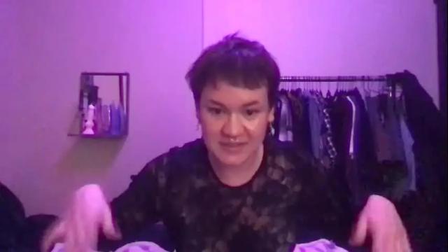 Image 3 of strawberrypuppy_xo Stream on Chaturbate on 15 months ago