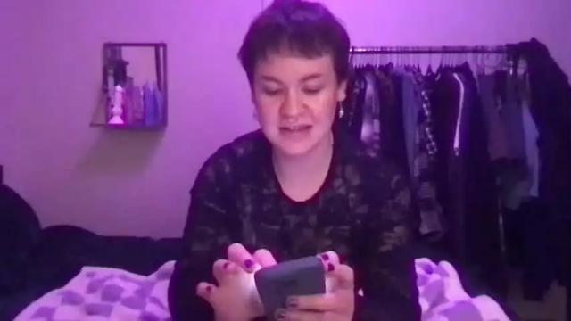 Image 8 of strawberrypuppy_xo Stream on Chaturbate on 15 months ago