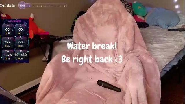 Image 12 of strawberryyfoxie Stream on Chaturbate on 2 months ago