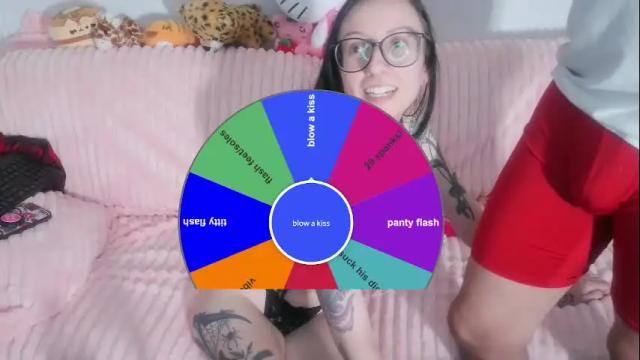 Image 7 of strawbiedreamz Stream on Chaturbate on 1 month ago