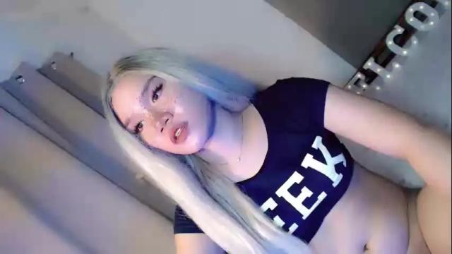 Image 11 of streetlustgirl Stream on Chaturbate on 1 month ago