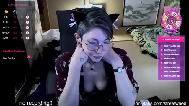 Thumbnail 2, streetweeb's Stream at Chaturbate, 18 months ago