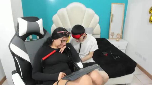 Image 4 of strip_demons Stream on Chaturbate on 15 months ago