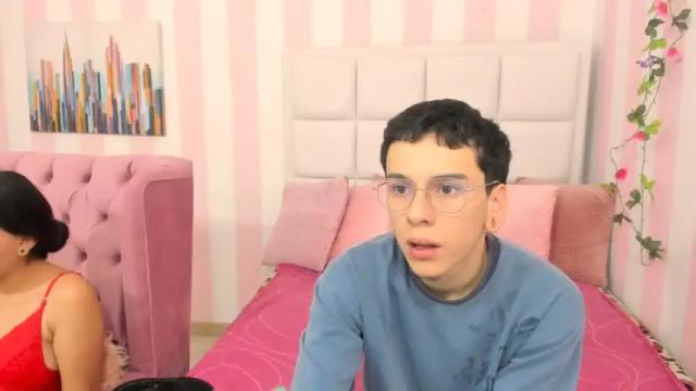 Image 4 of strip_demons Stream on Chaturbate on 14 months ago