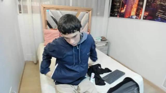 Image 2 of strip_demons Stream on Chaturbate on 13 months ago