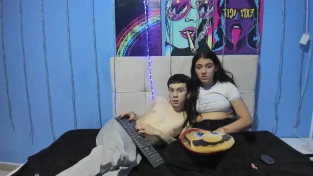 Image 3 of strip_demons Stream on Chaturbate on 13 months ago