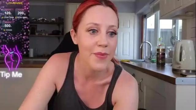 Image 3 of stripmequick Stream on Chaturbate on 1 month ago