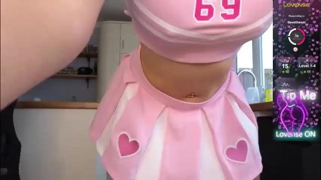 Image 2 of stripmequick Stream on Chaturbate on 2 months ago