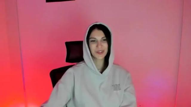 Image 12 of strong_ladydi Stream on Chaturbate on 15 months ago