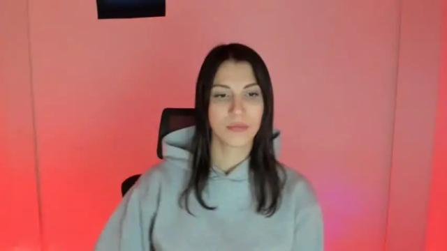 Image 3 of strong_ladydi Stream on Chaturbate on 15 months ago
