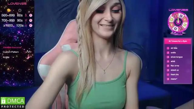 Image 2 of strongalice Stream on Chaturbate on 1 month ago