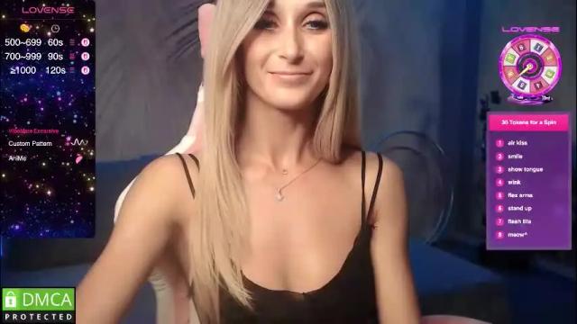 Image 8 of strongalice Stream on Chaturbate on 2 months ago