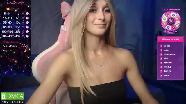 Image 8 of strongalice Stream on Chaturbate on 1 month ago