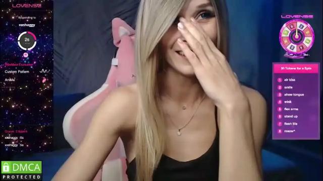 Image 7 of strongalice Stream on Chaturbate on 1 month ago