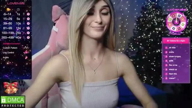 Image 8 of strongalice Stream on Chaturbate on 1 month ago