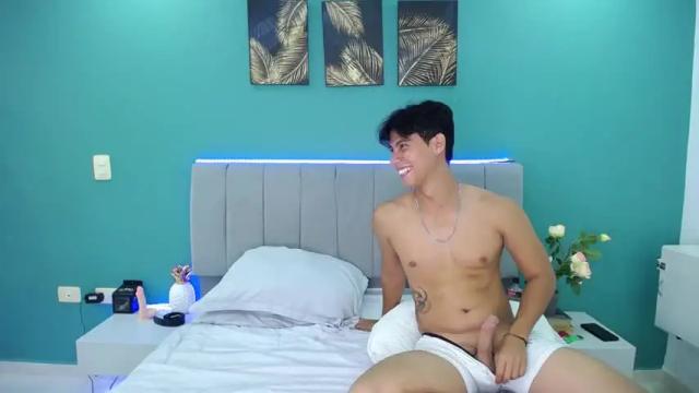 Image 11 of stroong_couple_ Stream on Chaturbate on 16 months ago