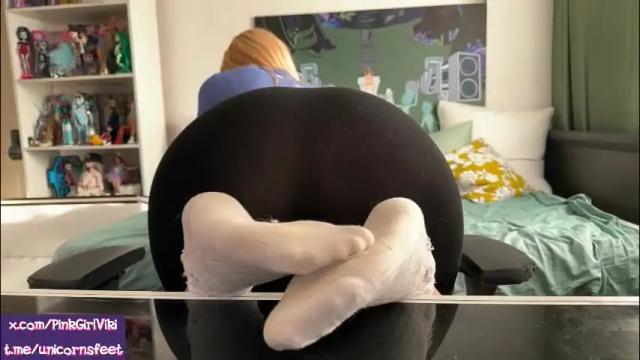 Image 3 of strupedsunicorns Stream on Chaturbate on 2 months ago