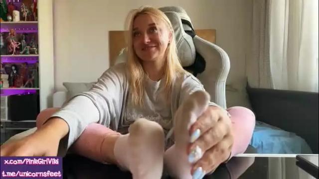 Image 3 of strupedsunicorns Stream on Chaturbate on 1 month ago