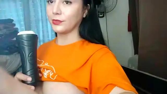 Image 3 of stunnerasha Stream on Chaturbate on 1 month ago