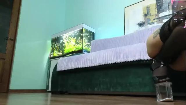 Image 7 of su4e4ka555 Stream on Chaturbate on 1 month ago