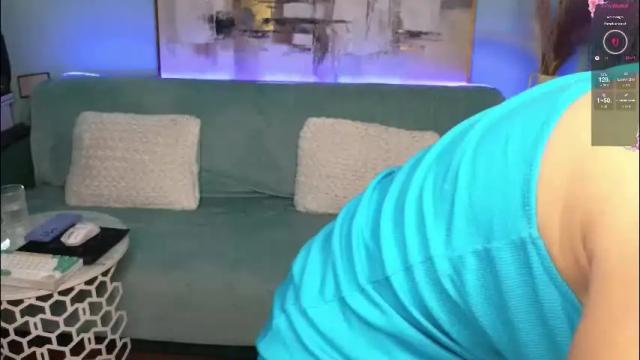 Image 7 of su4e4ka555 Stream on Chaturbate on 28 days ago