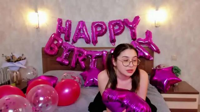 Image 10 of succubees Stream on Chaturbate on 23 months ago