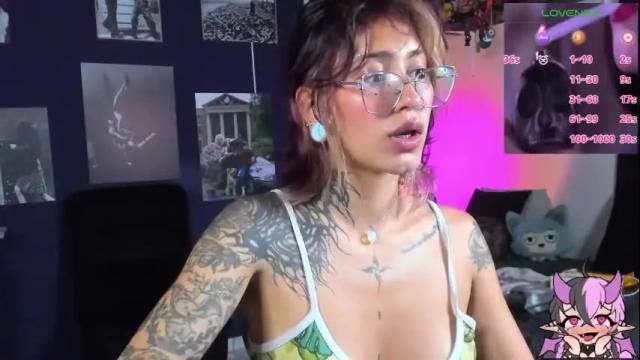 Image 2 of succubus_girl_ Stream on Chaturbate on 1 month ago